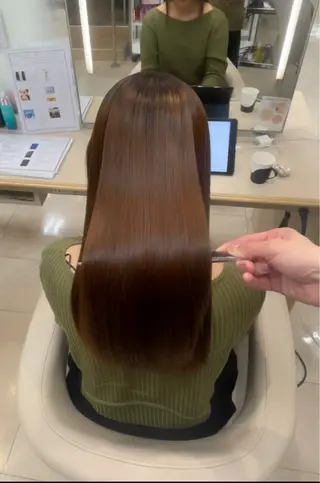 ロング シャドウパーマ／骨格 矯正カット　トモキのヘアスタイル