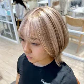 ショート カラー モデル募集 セイノチヒロのヘアスタイル