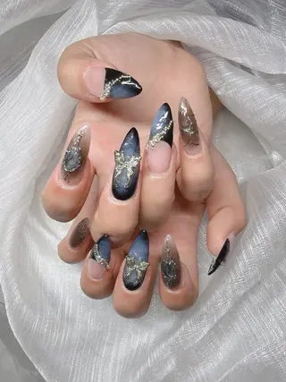 ネイル Lee Nailsのネイルデザイン