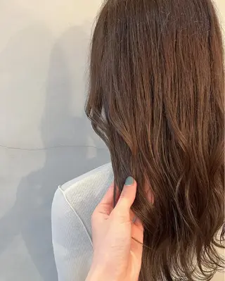 ロング カラー 仲村 夏希のヘアスタイル
