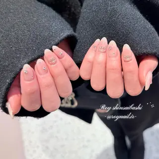 ネイル Roy心斎橋 ISHIKAWAのネイルデザイン