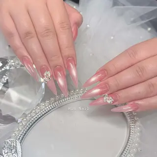 ネイル HIN NAILのネイルデザイン
