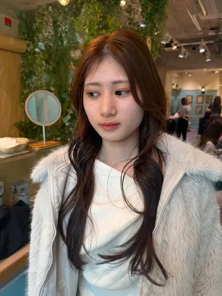 セミロング カラー ❤️ブリーチ/暖色/ カラー/大宮のヘアスタイル