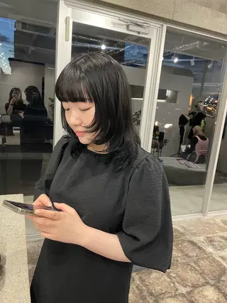 ミディアム shiba tomomiのヘアスタイル