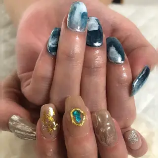 ネイル 中谷 亜佑美のネイルデザイン