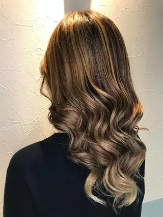 ロング カラー ✨髪質改善特化サロン ✨グシユキヤ✨のヘアスタイル