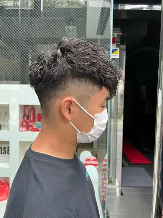 ショート パーマ メンズ 吉ヶ別符 亮祐のヘアスタイル