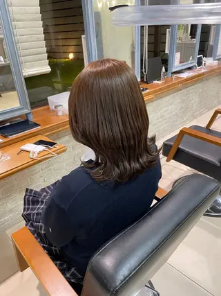 ミディアム カラー 透明感カラー🎀／ 寒色カラー／マツエクのヘアスタイル