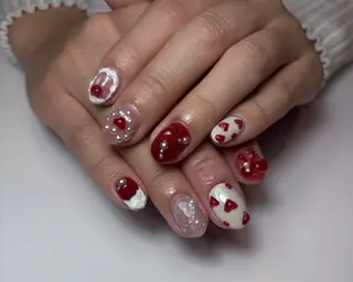 ショート Siita Yukiのネイルデザイン