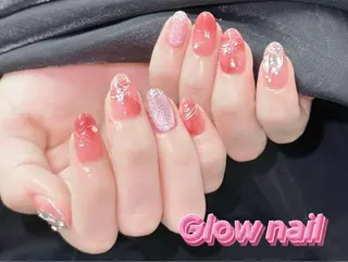 ネイル グロー ネイルのネイルデザイン