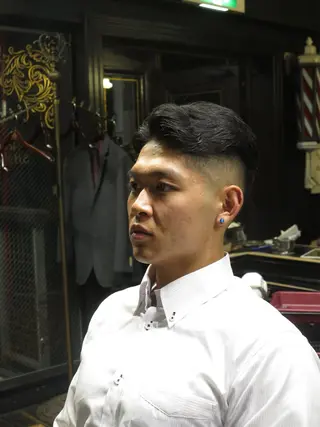 メンズ Wolfman Barber Shop神宮前店所属・イ センウのヘアスタイル