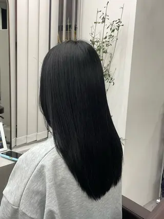 ロング カラー 川中 あいかのヘアスタイル