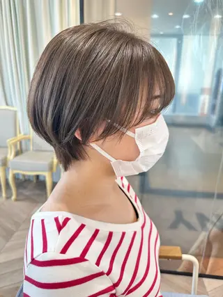 ショート 小顔レイヤー/ ベージュ🤍Rieのヘアスタイル