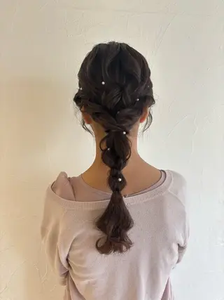 ヘアアレンジ 垢抜け小顔レイヤー オリーブ/スミレのヘアスタイル