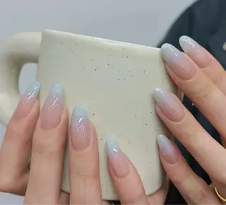 ネイル Horie 雪のネイルデザイン