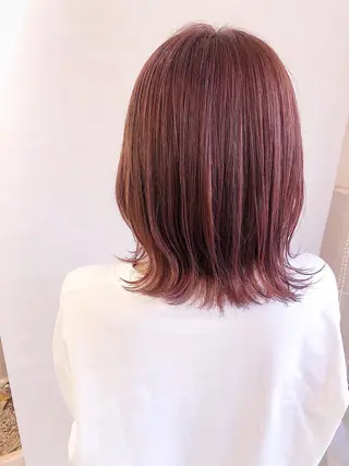 ミディアム カラー 齋藤 咲のヘアスタイル