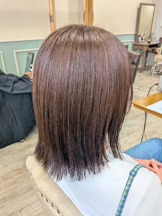 ミディアム いいだなお/ 透明感カラー🫧🌼のヘアスタイル