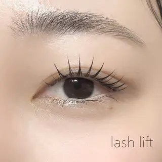 マツエク・マツパ +vico Reiのネイルデザイン