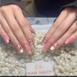 ネイル 💕鈴木ユリ パラジェル/オフ無料のネイルデザイン