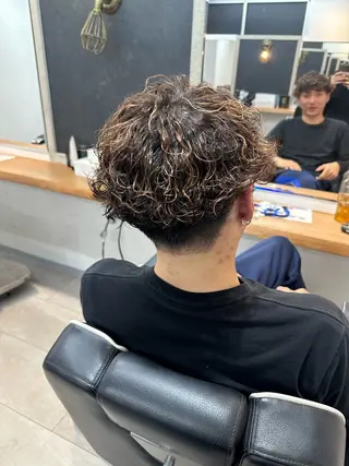 カラー パーマ メンズ 🇺🇸大宮パーマ 波巻き/ツイスパのヘアスタイル