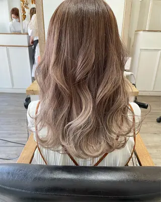 ロング カラー 空きあり💛 miho  大国町のヘアスタイル