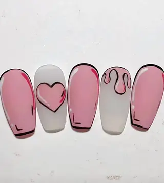 ネイル MoaNail🫶 Yoshiのネイルデザイン