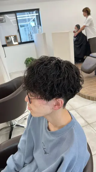 ショート パーマ メンズ 🏆メンズヘア特化 🥇代表りんぺーのヘアスタイル