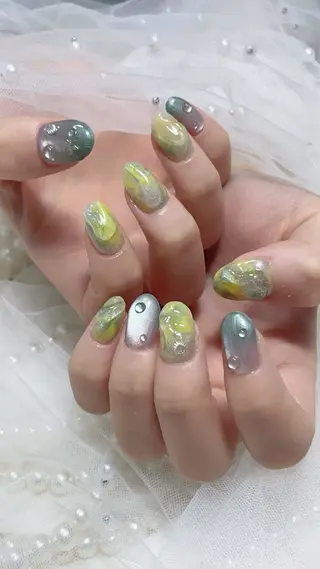 ネイル Crystal Nailのネイルデザイン