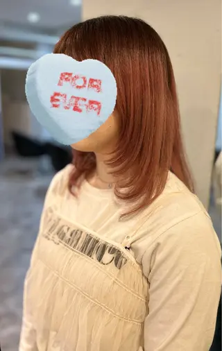 セミロング 永田 結梨弥のヘアスタイル