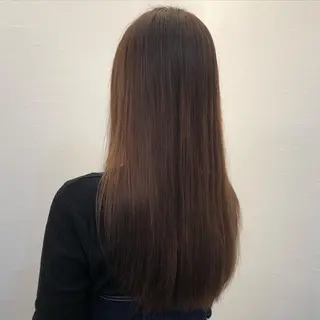 ロング ツノガイ エリのヘアスタイル