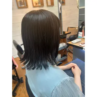 ミディアム Lagom なかだのヘアスタイル