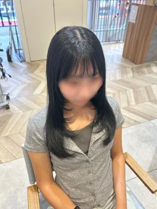 セミロング 《.Xian》ミサキ /艶髪/メンズパーマのヘアスタイル