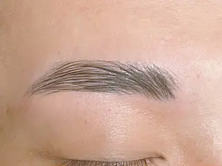 アイブロウ Ai Quick 秋葉原わたなべの眉毛・アイブロウイメージ