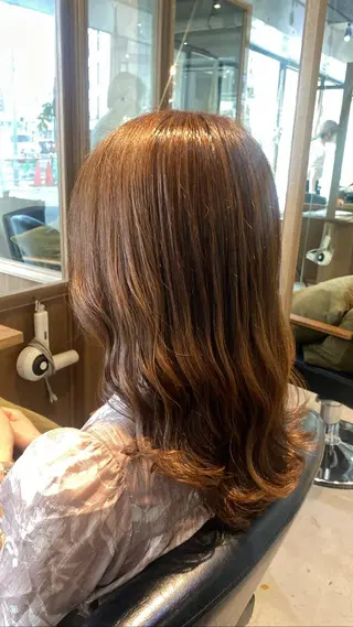 ロング FERIA池田 石田較貴のヘアスタイル