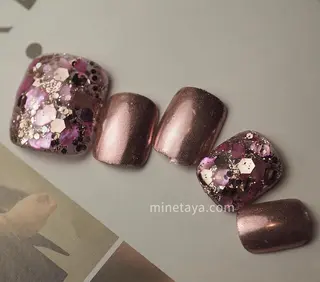 addition スタッフReikoのネイルデザイン