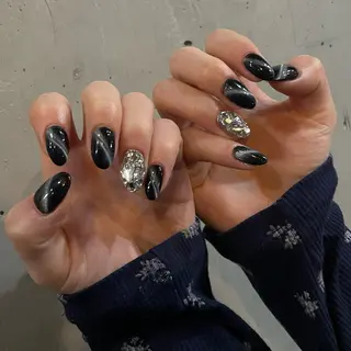 ネイル IROHA NAIL Kurumi🪽🫧のネイルデザイン
