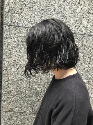 ミディアム パーマ 🦋レイヤーカット ミドリカワ🦋のヘアスタイル