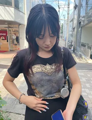 セミロング カラー スパイラルパーマ 🌐hina⭐️のヘアスタイル