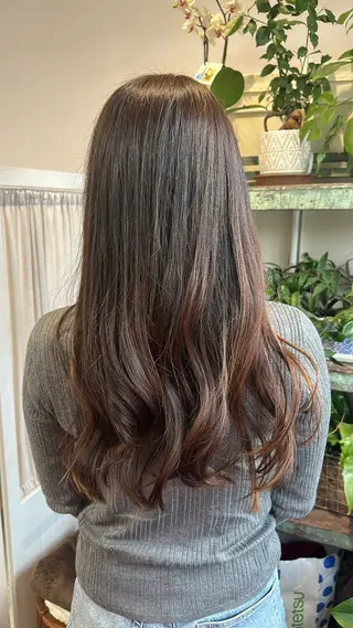 ロング Yuko ．のヘアスタイル