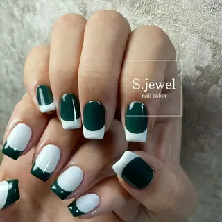 ネイル S. JEWELのネイルデザイン