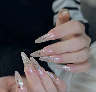 ネイル D-BEAUTY Nailsalonのネイルデザイン