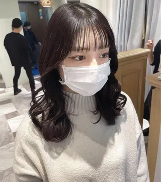 セミロング カラー 木屋元一/透明感 /前髪/ショートボブのヘアスタイル