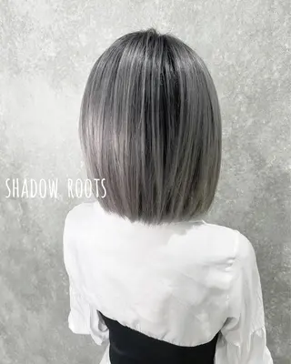 ショート カラー にしき さんのヘアスタイル