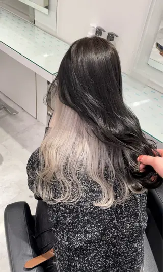 ロング カラー ヘアアレンジ ウルフカット×ハイ トーン職人🤍ゆうひのヘアスタイル