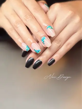 ネイル 𝓝𝓪𝓲𝓻 𝓝𝓪𝓲𝓵のネイルデザイン