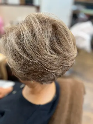 ショート カラー パーマ 大人女子&髪改善専門 Nobuフリーランスのヘアスタイル