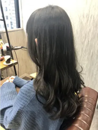 ミディアム カラー パーマ ヘアアレンジ 【ヘアケア特化型】 newi天王寺のヘアスタイル