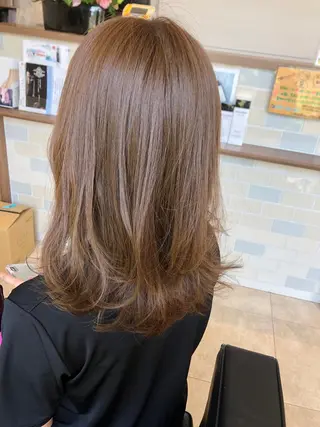 セミロング INOUE SERINAのヘアスタイル