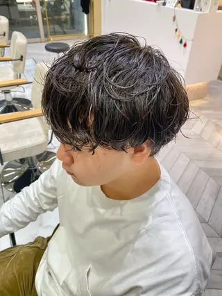 ショート パーマ メンズ 酸スト/フェザー パーマ/三谷海斗のヘアスタイル