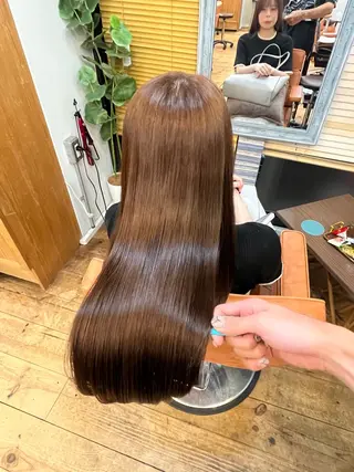 ロング ⚪️髪質改善 縮毛 店長 コウ⚪️のヘアスタイル